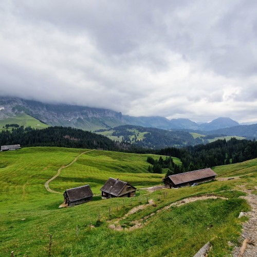 Schwägalp to Kronberg Hike: Peaceful Valley Route by Säntis